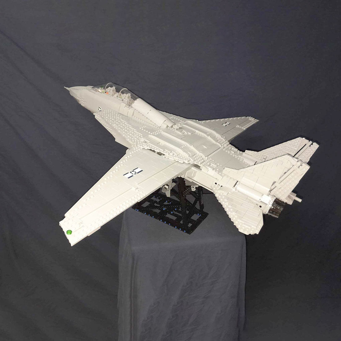 1/21 Scale F - 14 Tomcat Military Fighter Jet - LesDiy - 