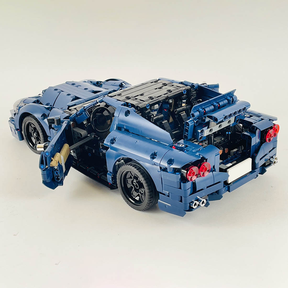 MOC-172815 FERRARI 575 SUPERAMERICA | lesdiy.com