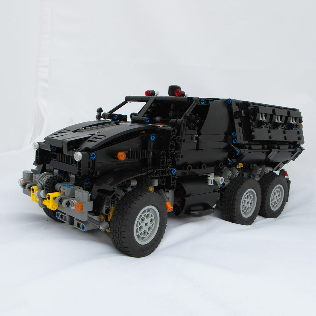 MOC-54624 The Beast MRAP Truck | lesdiy.com