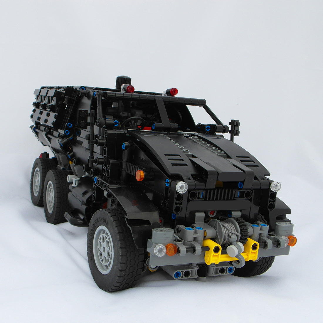 MOC-54624 The Beast MRAP Truck | lesdiy.com