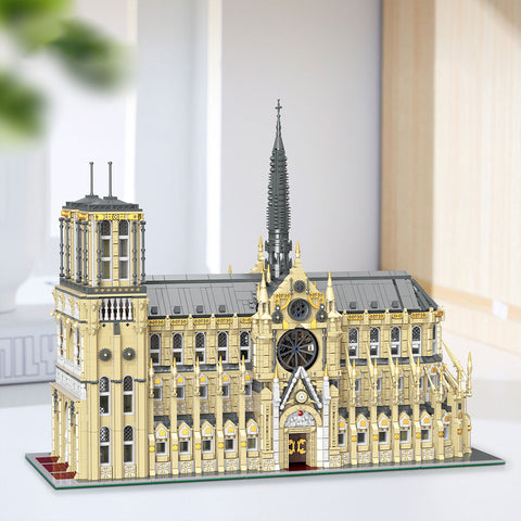 Notre-Dame Cathedral Assembly Toy Building | lesdiy.com