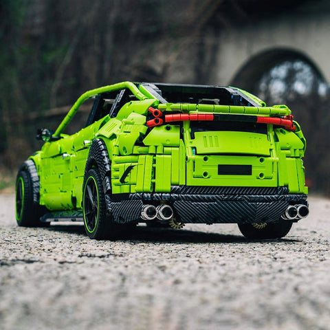 MOC-96212 Lamborghini Urus - Dynamic