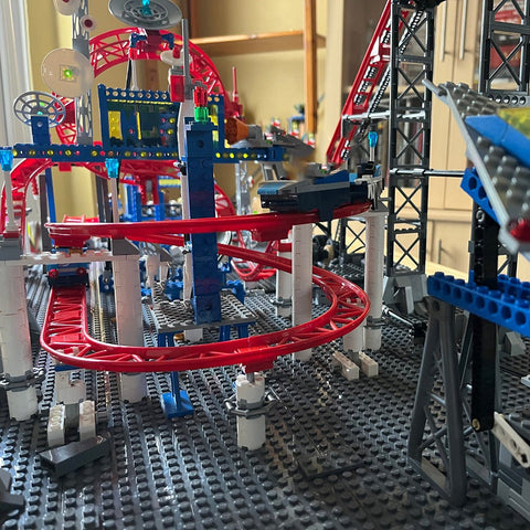 MOC - 104035 Circular Roller Coaster(Dynamic) - LesDiy