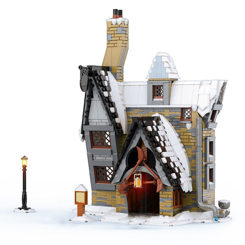 MOC - 114446 Winter Three Broomsticks Inn Building - LesDiy