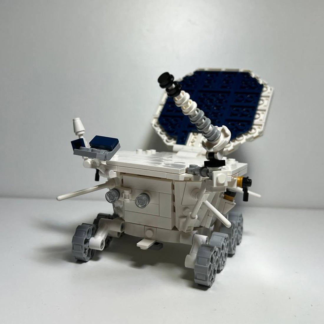 MOC - 116431 Lunokhod Collection (Soviet Moon rover) - LesDiy - 