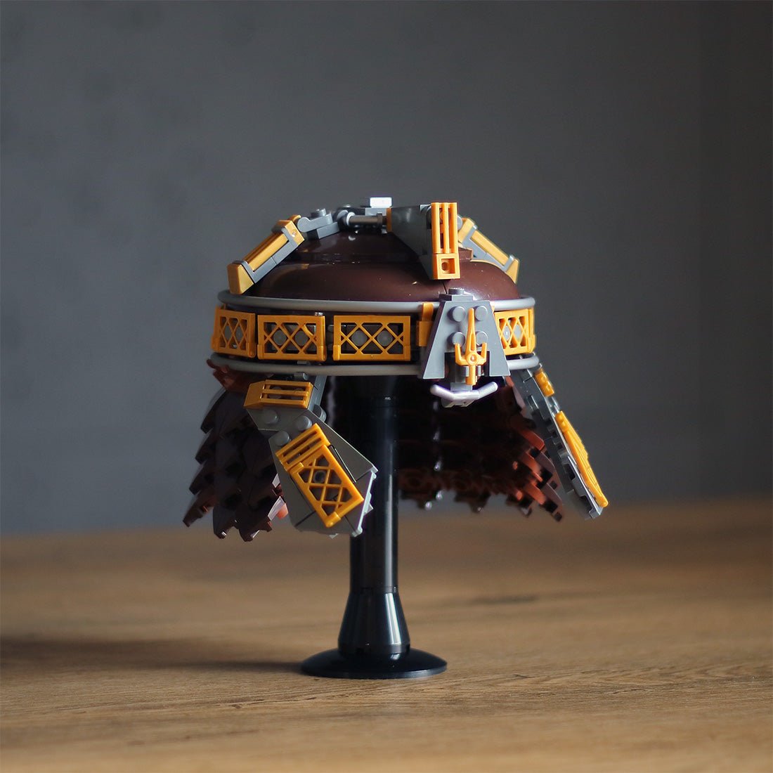 MOC - 140506 Gimli's Helmet - LesDiy