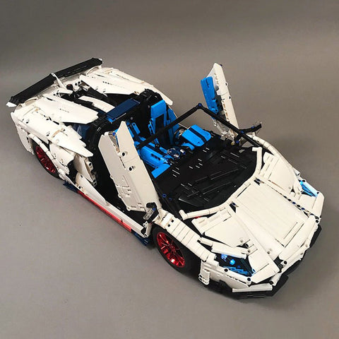 MOC - 17698 Lamborghini Aventador SVJ Roadster - Dynamic - LesDiy