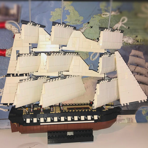 MOC - 40456 1/200 USS Constitution Ship Model - LesDiy