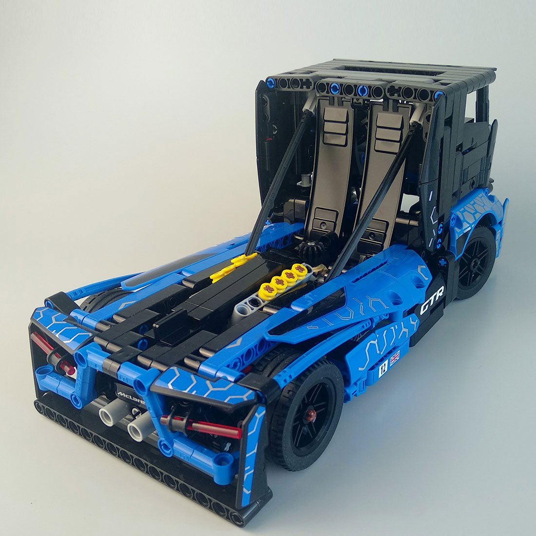 MOC - 78815 Technology American Light Truck - LesDiy