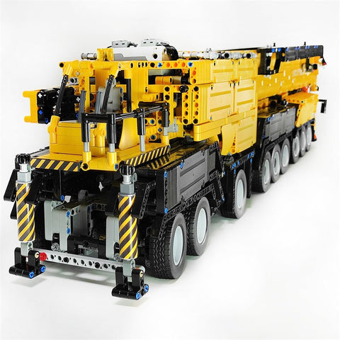 MOC Technic Liebherr LTM 1750 - 9.1 Mega - Crane V2.0 - LesDiy